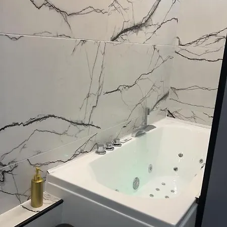 Detente Апартаменты Реймс